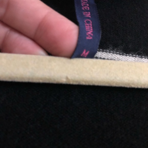 Black and cream stripe cashmere wrap sweater - Picture 2 of 3